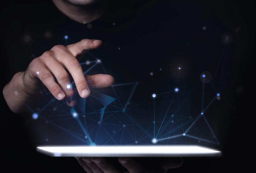 iQOO11pro和11参数 IQOO11PRO